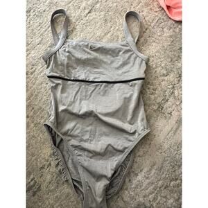 Nike large(runs small) swimsuit made in Mexico